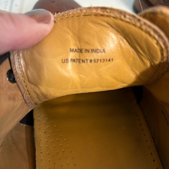 Cole Haan men’s tan leather wingtip oxfords in size 10.5 C09303 - Picture 10 of 12